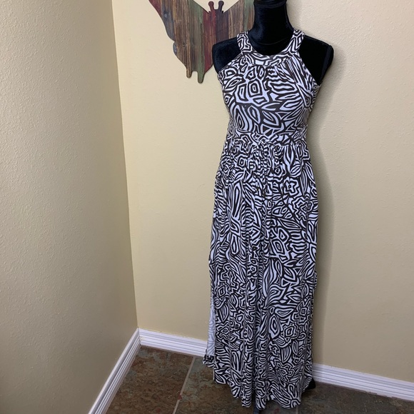 Banana Republic Maxi Dress - Picture 2 of 11